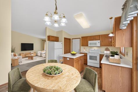 2031 Pinewood Road SE Rochester MN 55904