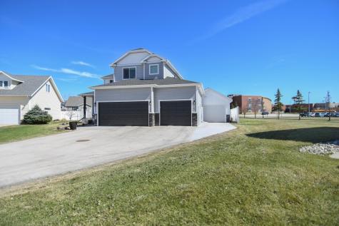3509 Loberg Lane West Fargo ND 58078