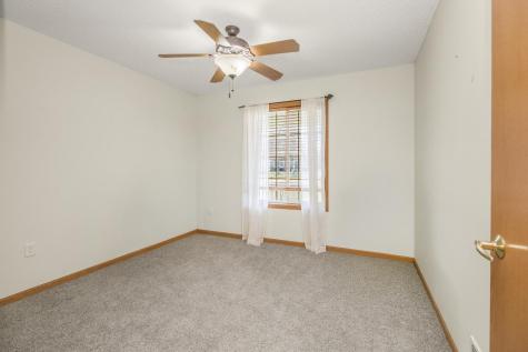 7672 Palisades Avenue NE Elk River MN 55330