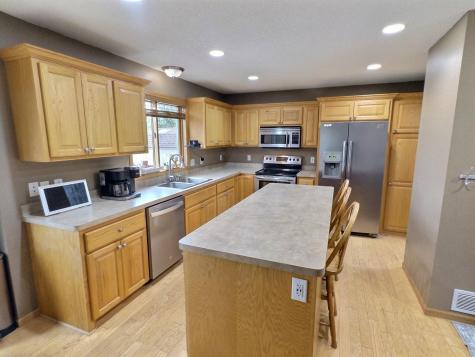 715 Acacia Drive S Annandale MN 55302