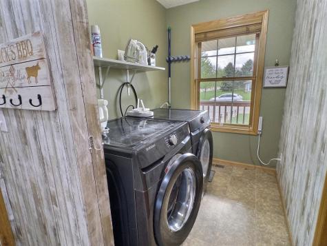 715 Acacia Drive S Annandale MN 55302