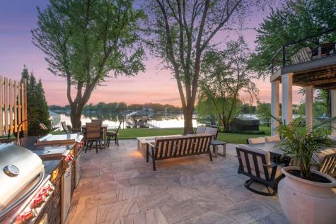 511 N Shore Drive Waverly MN 55390