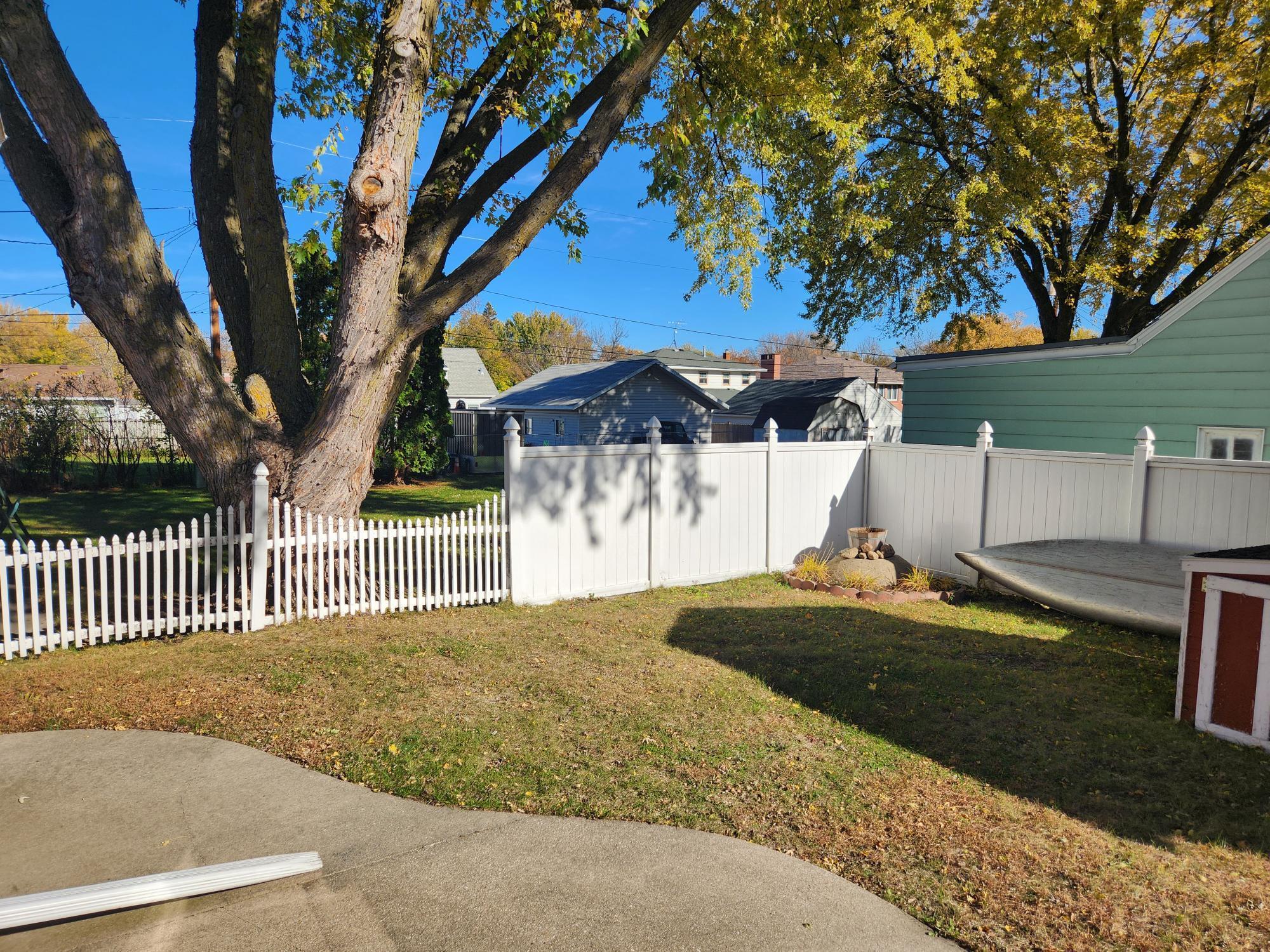 902 Clausen Avenue Albert Lea MN 56007