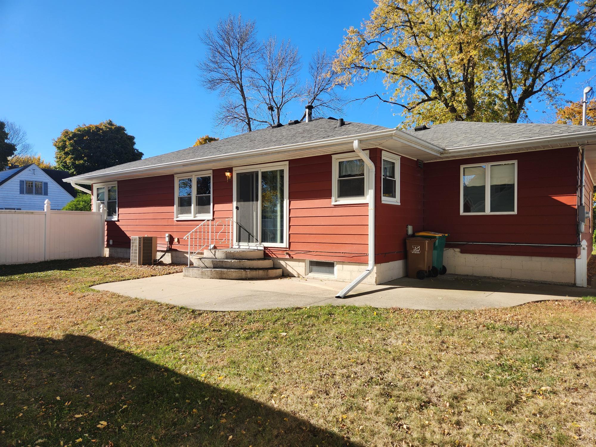 902 Clausen Avenue Albert Lea MN 56007