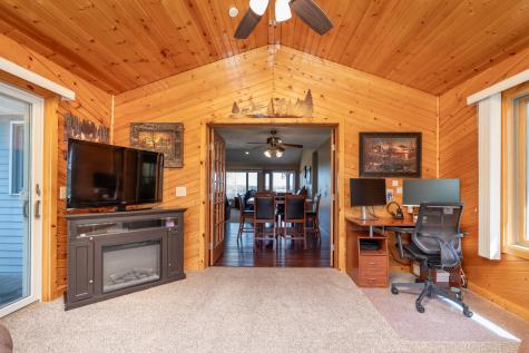 7195 County Road 10 E Chaska MN 55318