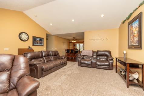 7195 County Road 10 E Chaska MN 55318
