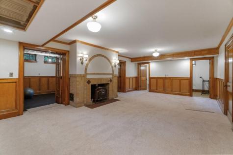 707 W Columbia Street Chippewa Falls WI 54729