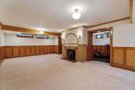 707 W Columbia Street Chippewa Falls WI 54729