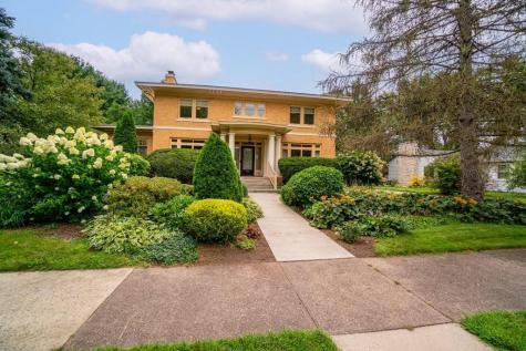 707 W Columbia Street Chippewa Falls WI 54729