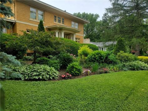 707 W Columbia Street Chippewa Falls WI 54729