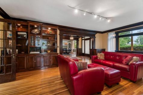 707 W Columbia Street Chippewa Falls WI 54729