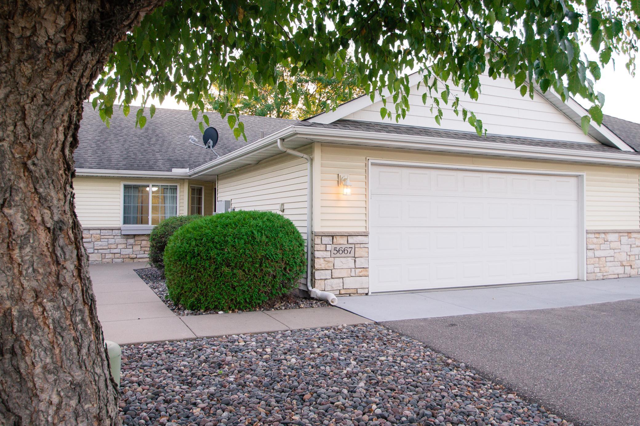 5667 Lambert Avenue NE Albertville MN 55301