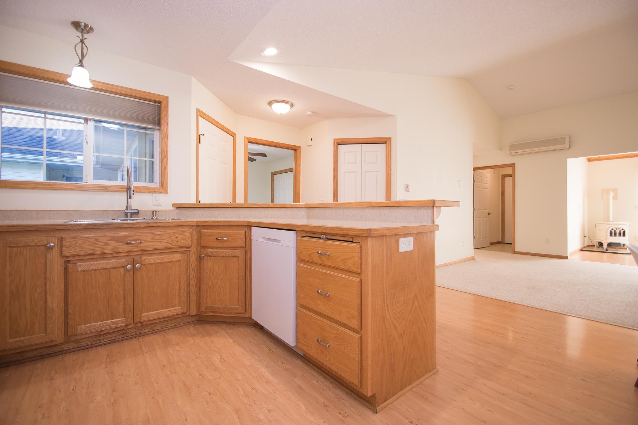 5667 Lambert Avenue NE Albertville MN 55301