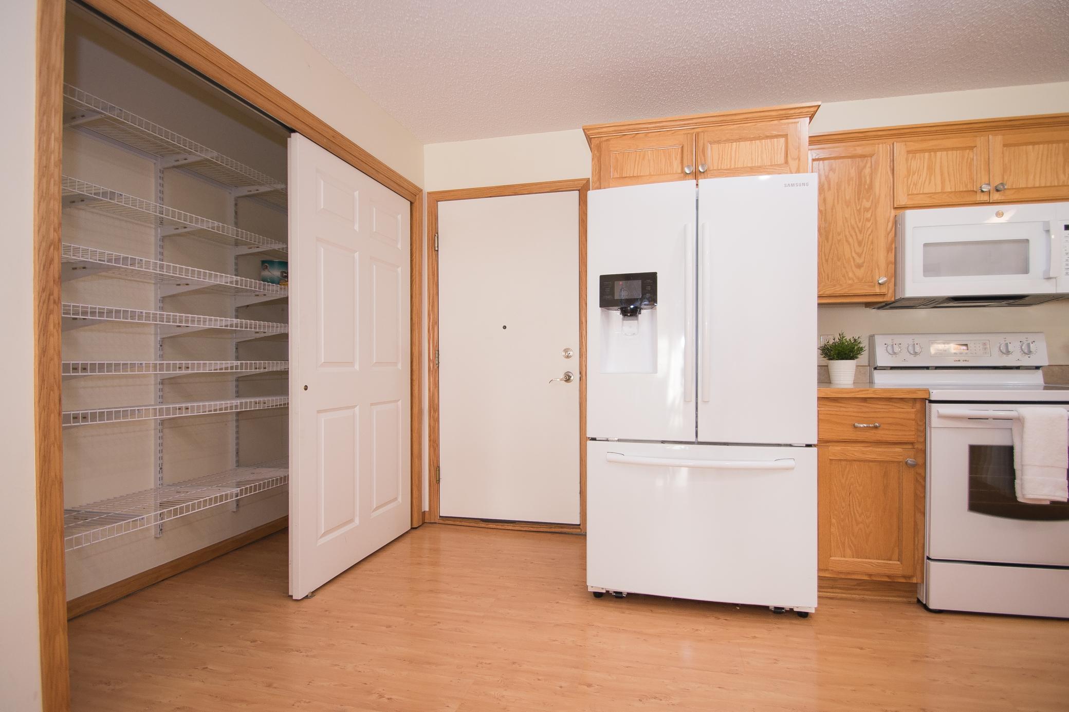 5667 Lambert Avenue NE Albertville MN 55301