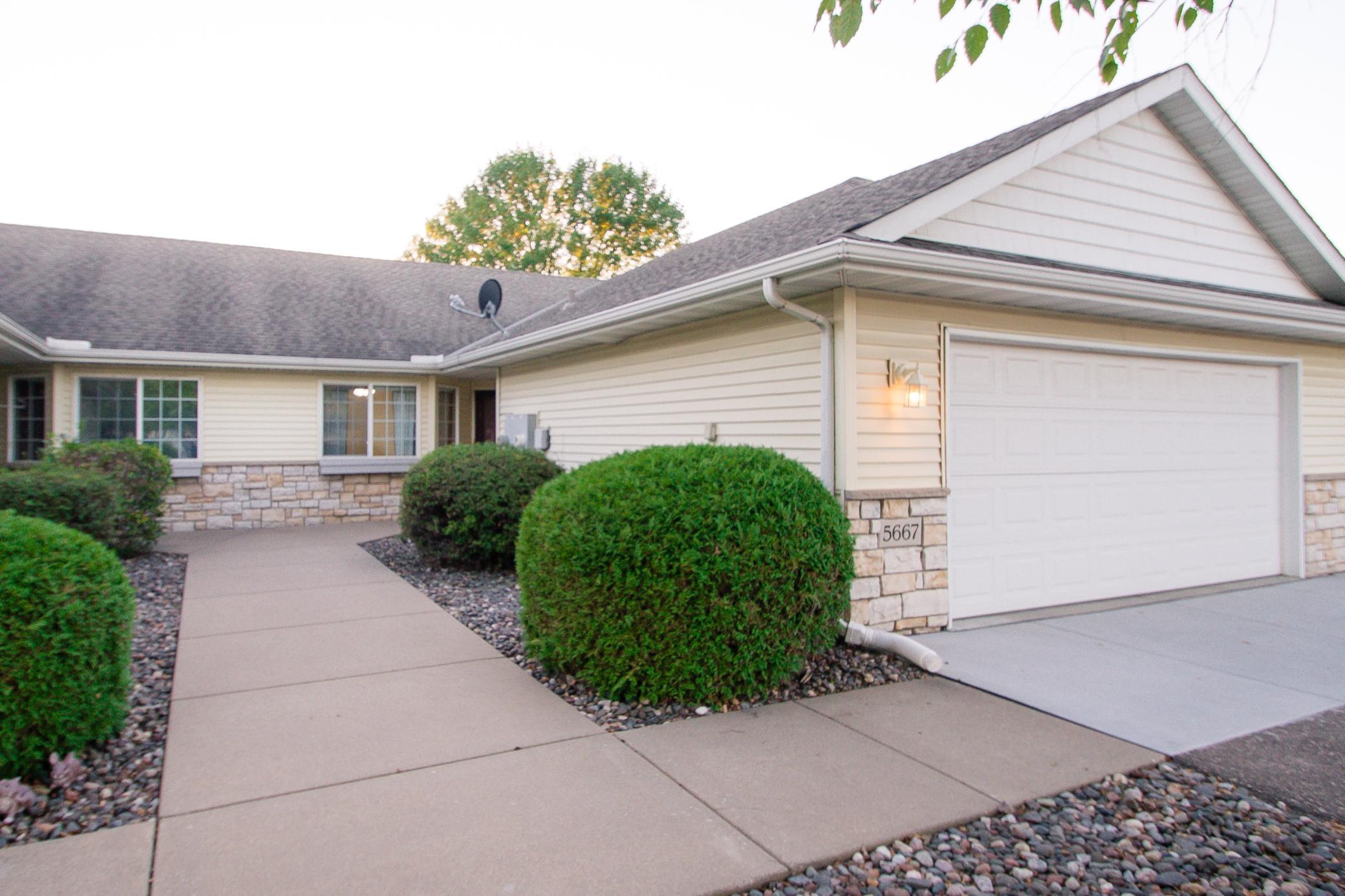 5667 Lambert Avenue NE Albertville MN 55301