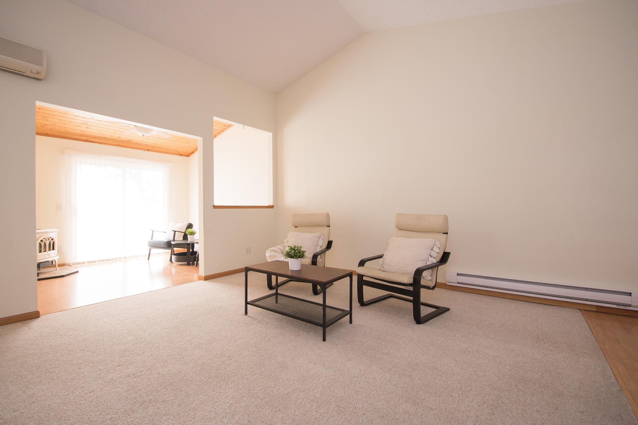 5667 Lambert Avenue NE Albertville MN 55301