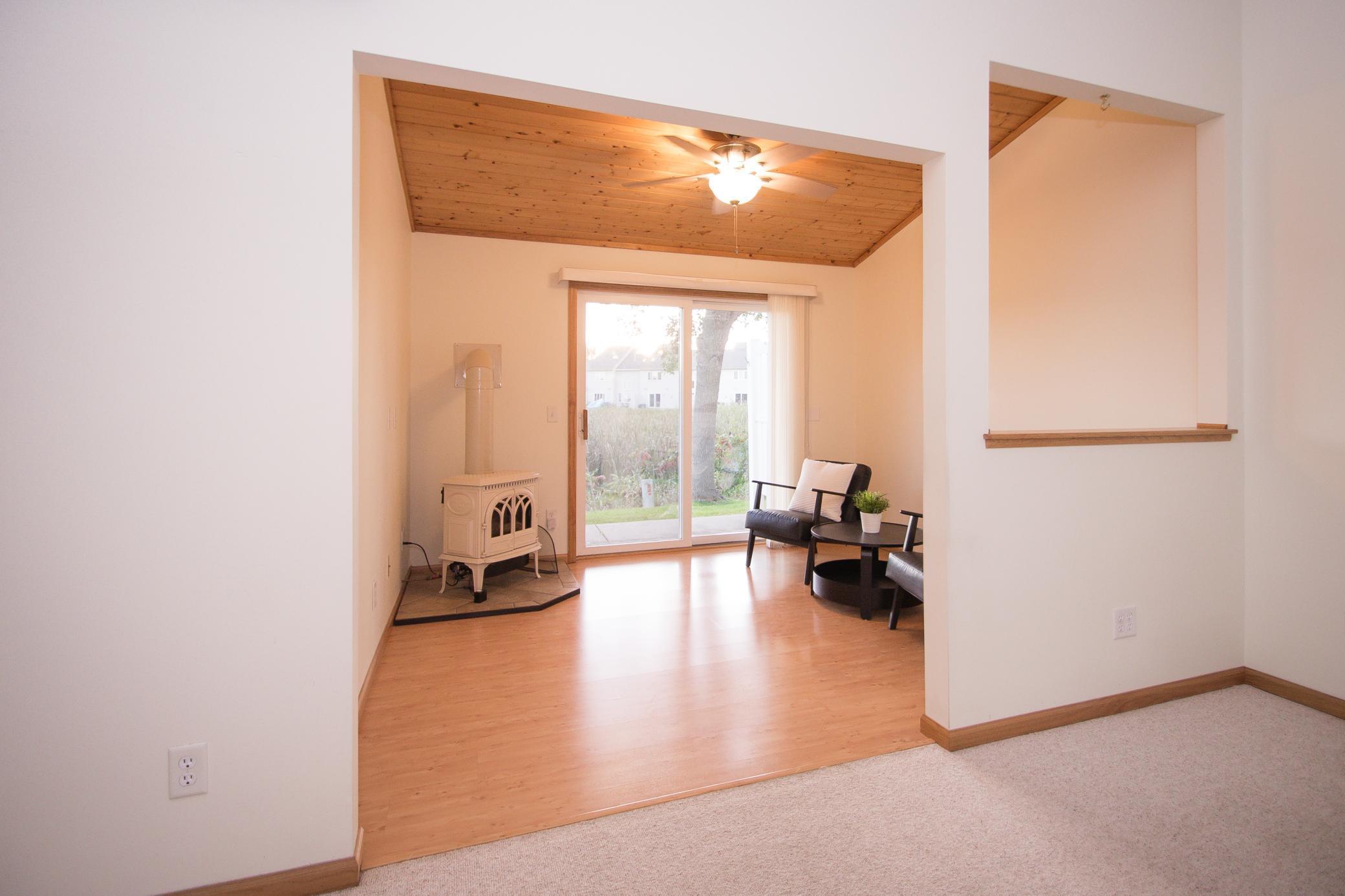 5667 Lambert Avenue NE Albertville MN 55301