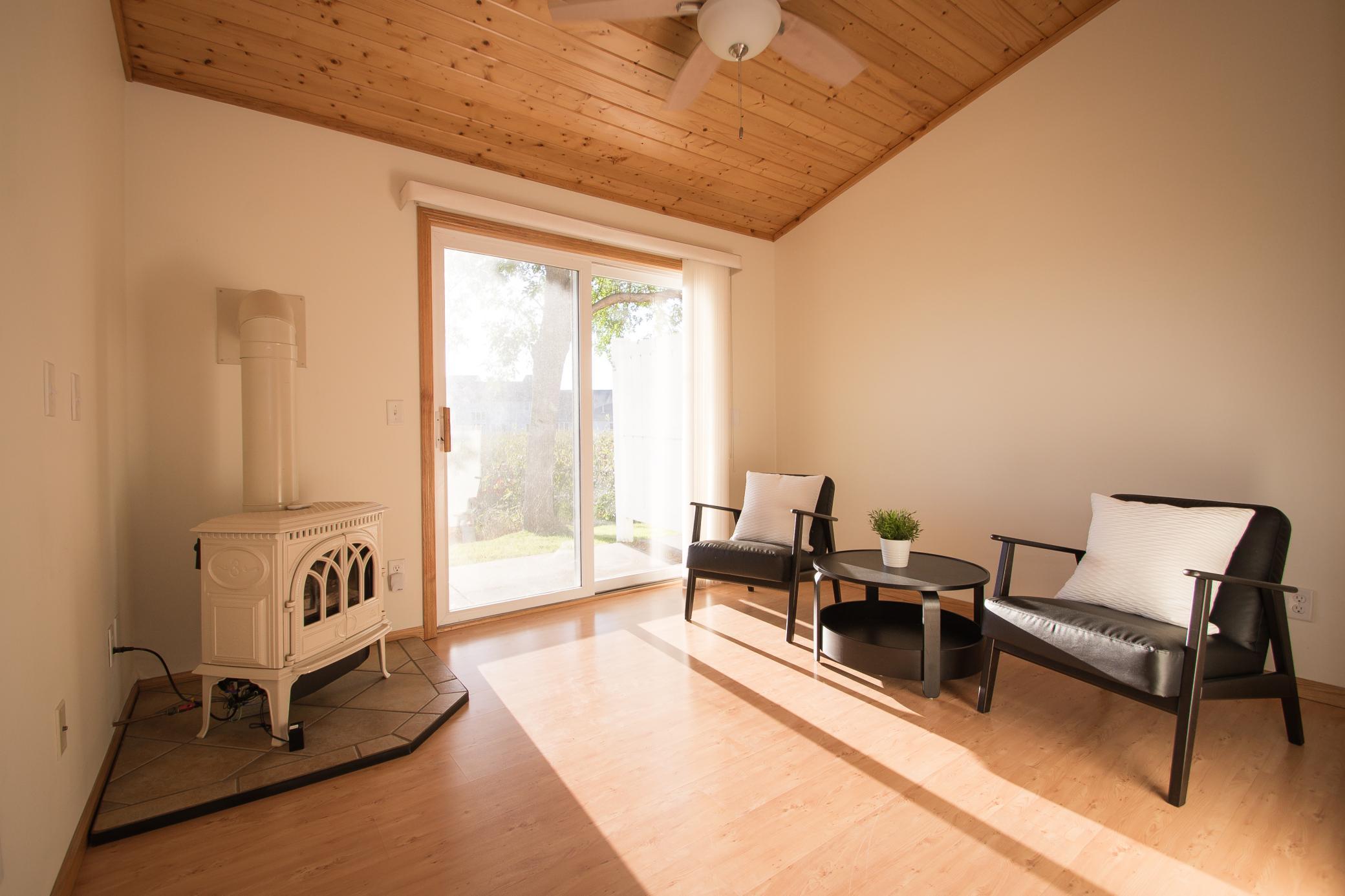 5667 Lambert Avenue NE Albertville MN 55301