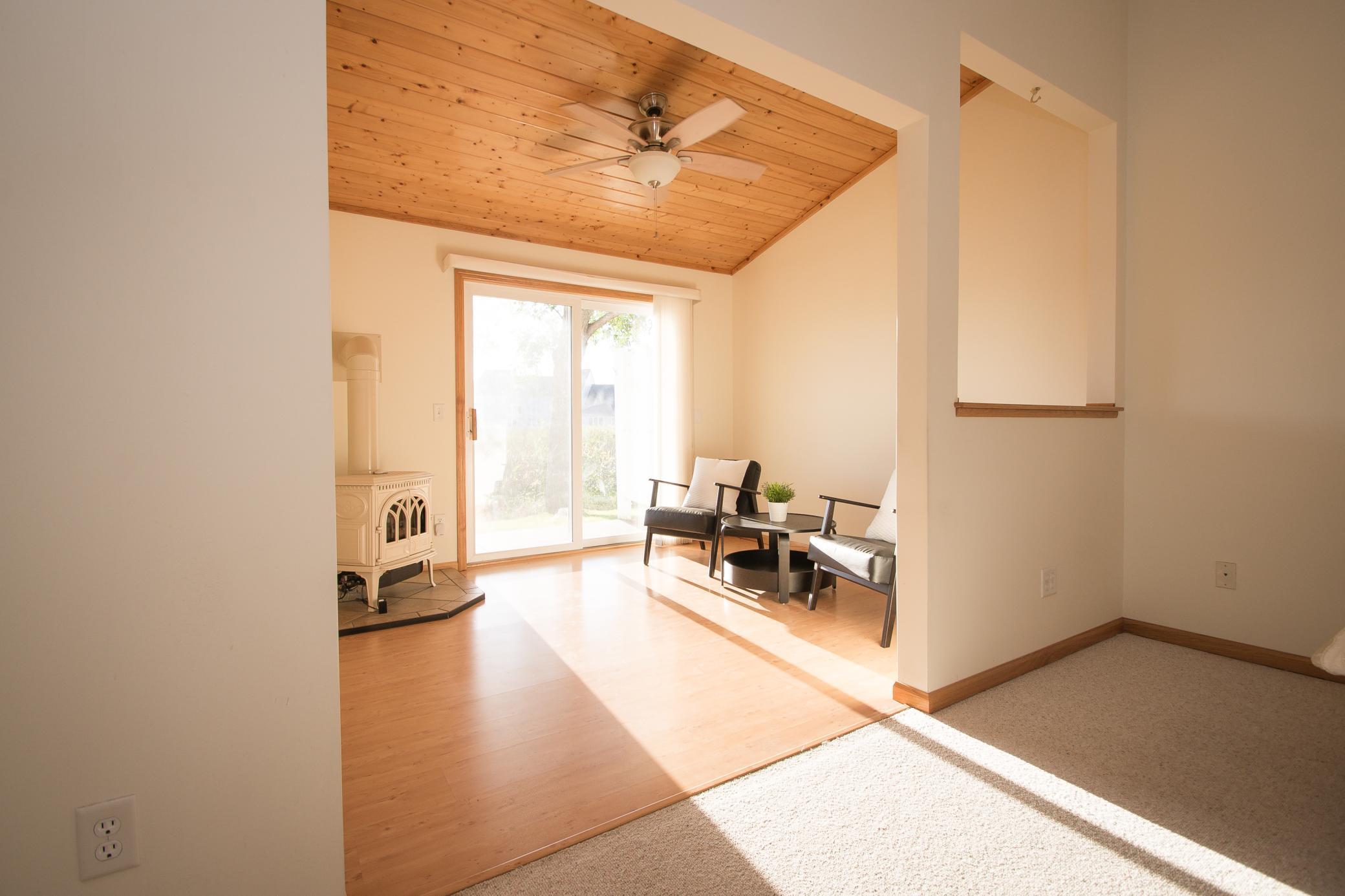 5667 Lambert Avenue NE Albertville MN 55301