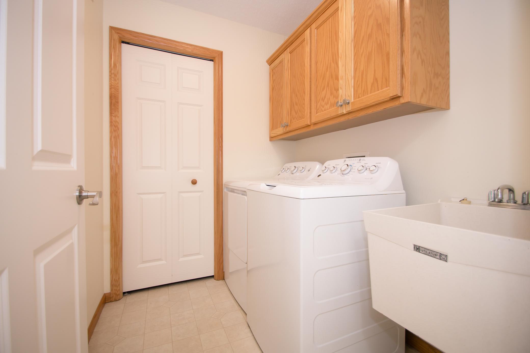 5667 Lambert Avenue NE Albertville MN 55301