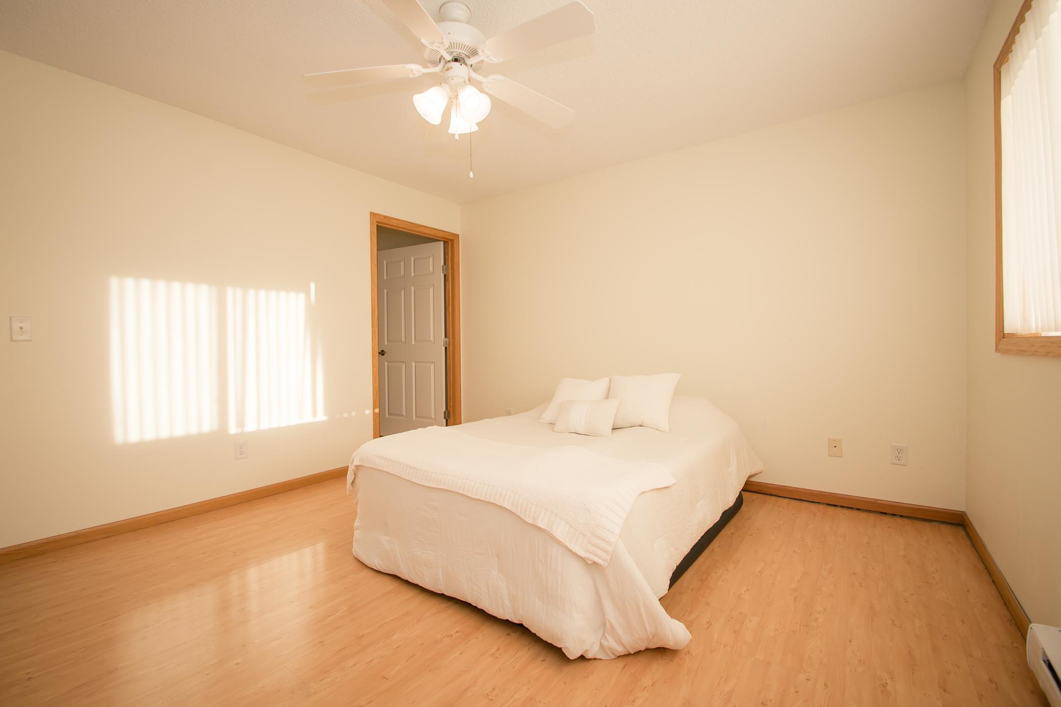 5667 Lambert Avenue NE Albertville MN 55301