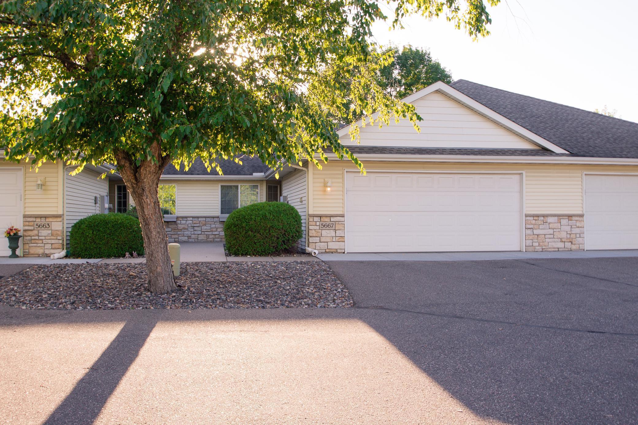 5667 Lambert Avenue NE Albertville MN 55301