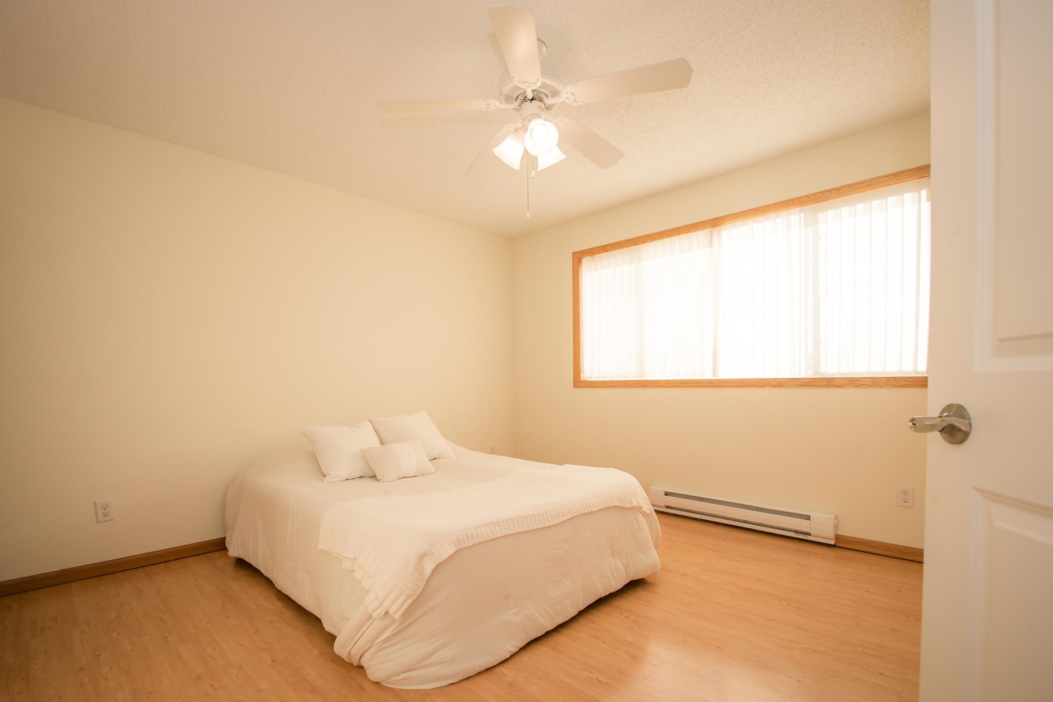 5667 Lambert Avenue NE Albertville MN 55301