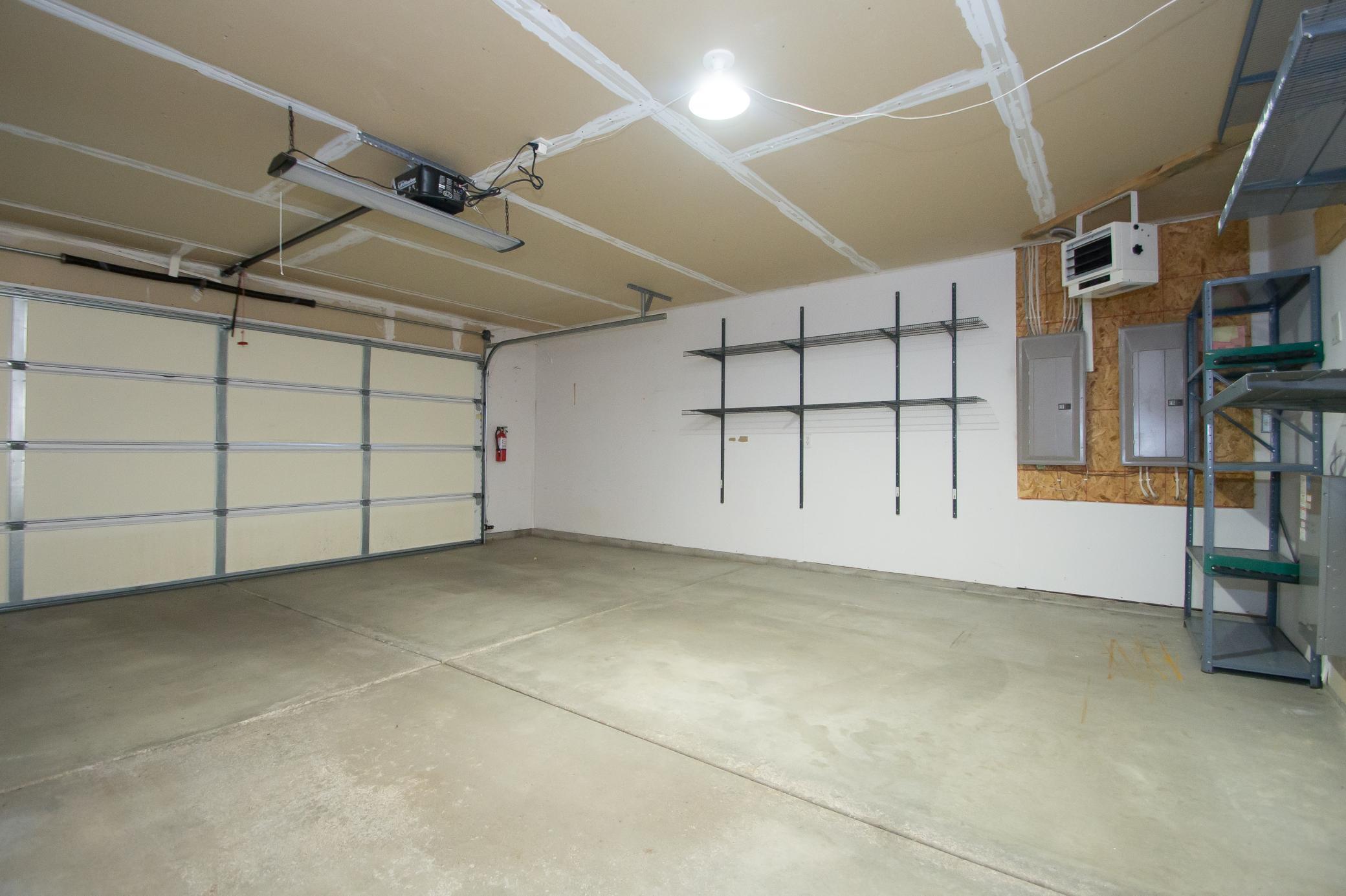 5667 Lambert Avenue NE Albertville MN 55301