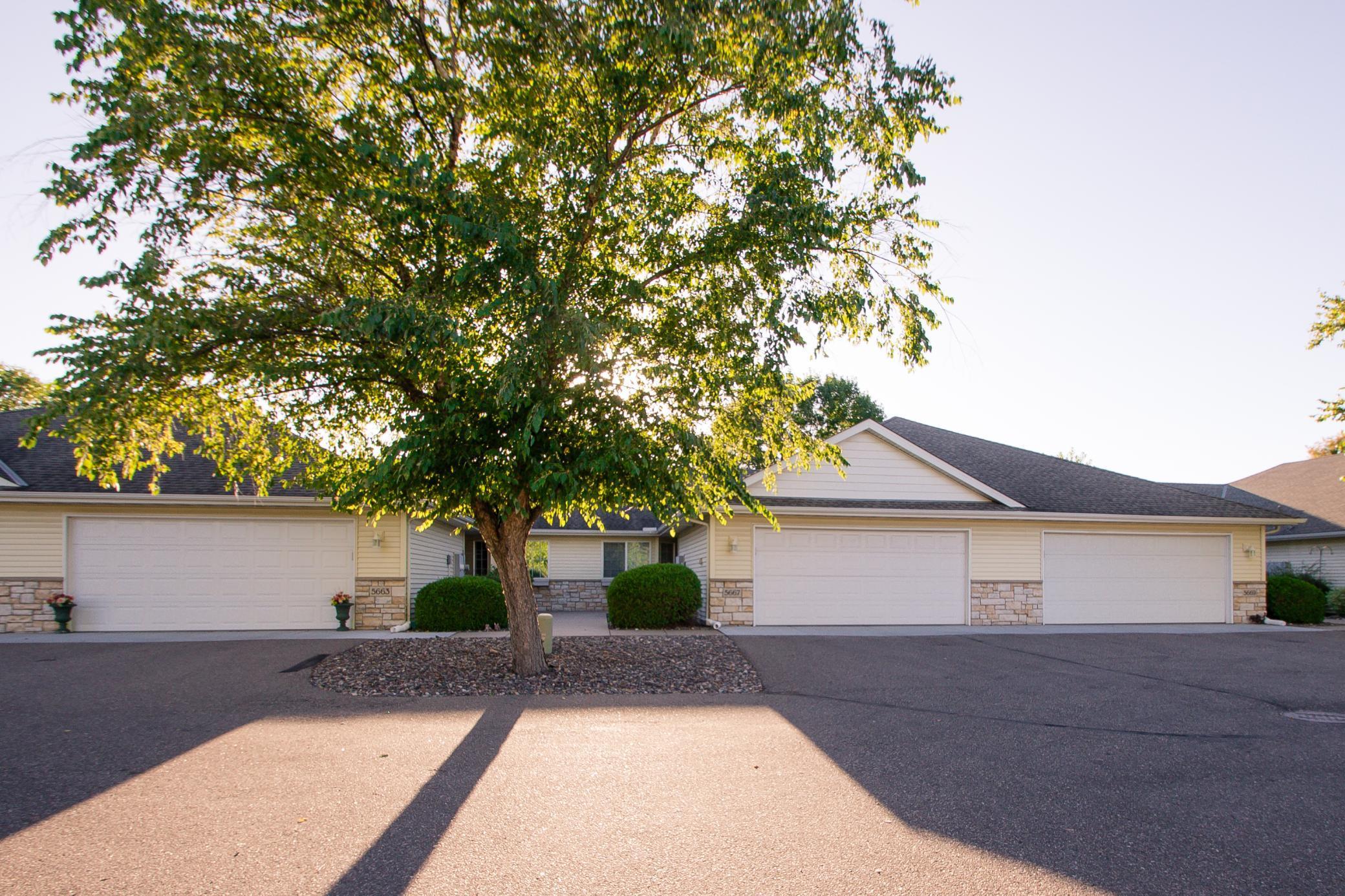 5667 Lambert Avenue NE Albertville MN 55301