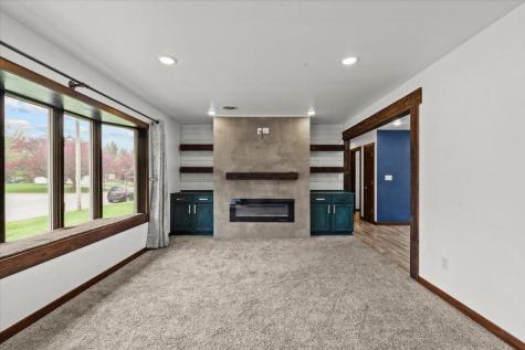 248 Wegener Drive Breckenridge MN 56520