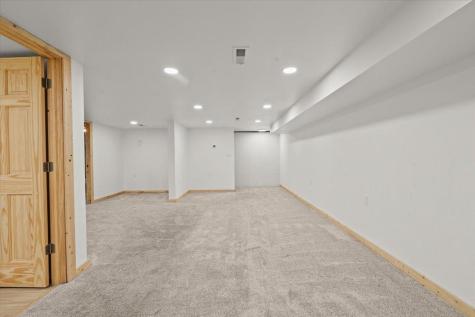 248 Wegener Drive Breckenridge MN 56520