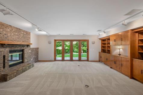 9550 Foxford Road Chanhassen MN 55317
