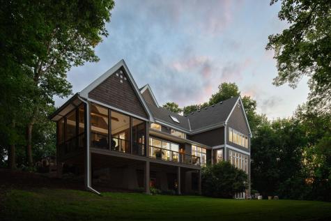 9550 Foxford Road Chanhassen MN 55317