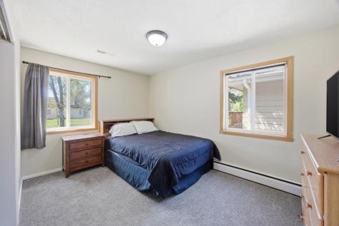 1707 6th Avenue S Fargo ND 58103