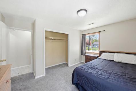 1707 6th Avenue S Fargo ND 58103