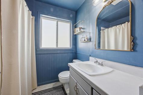1707 6th Avenue S Fargo ND 58103