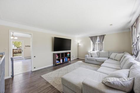 1707 6th Avenue S Fargo ND 58103
