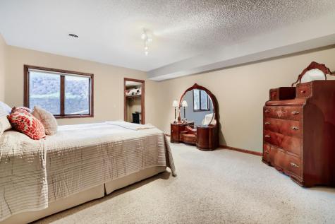 1357 High Point Court Hastings MN 55033