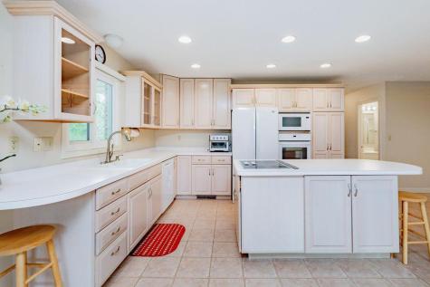 3513 River Drive S Fargo ND 58104