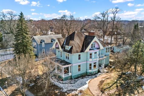 930 3rd Avenue Eau Claire WI 54703
