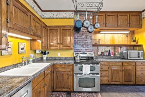 930 3rd Avenue Eau Claire WI 54703