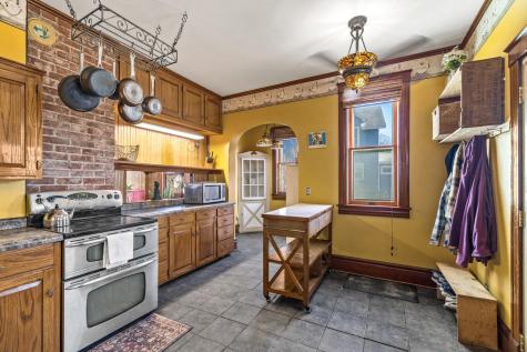 930 3rd Avenue Eau Claire WI 54703