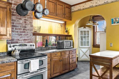 930 3rd Avenue Eau Claire WI 54703