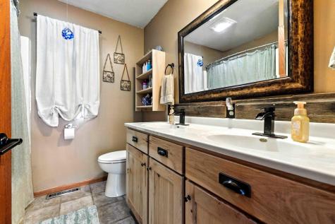 3287 Bluebird Road Cushing MN 56443