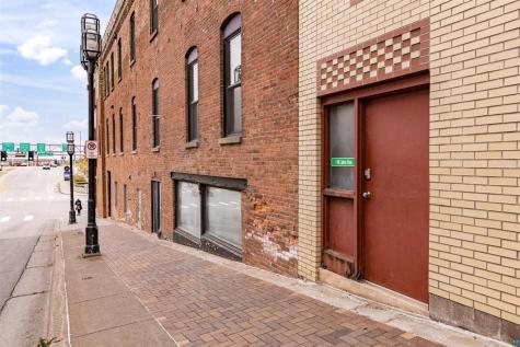 1 N Lake Avenue Duluth MN 55802