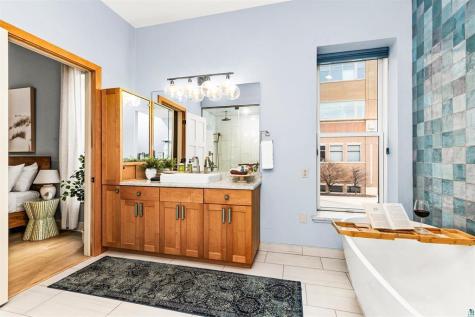 1 N Lake Avenue Duluth MN 55802