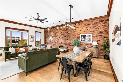 1 N Lake Avenue Duluth MN 55802