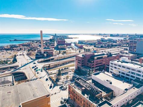 1 N Lake Avenue Duluth MN 55802