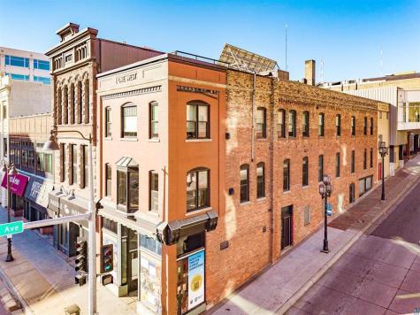 1 N Lake Avenue Duluth MN 55802