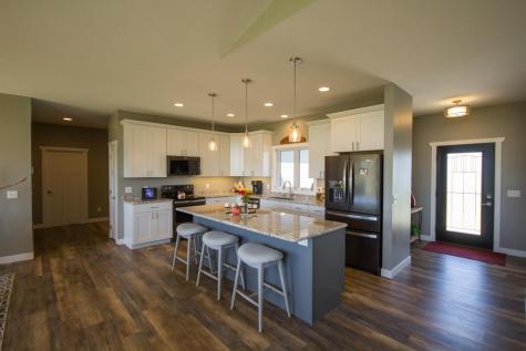 2379 W 9th Street Albert Lea MN 56007